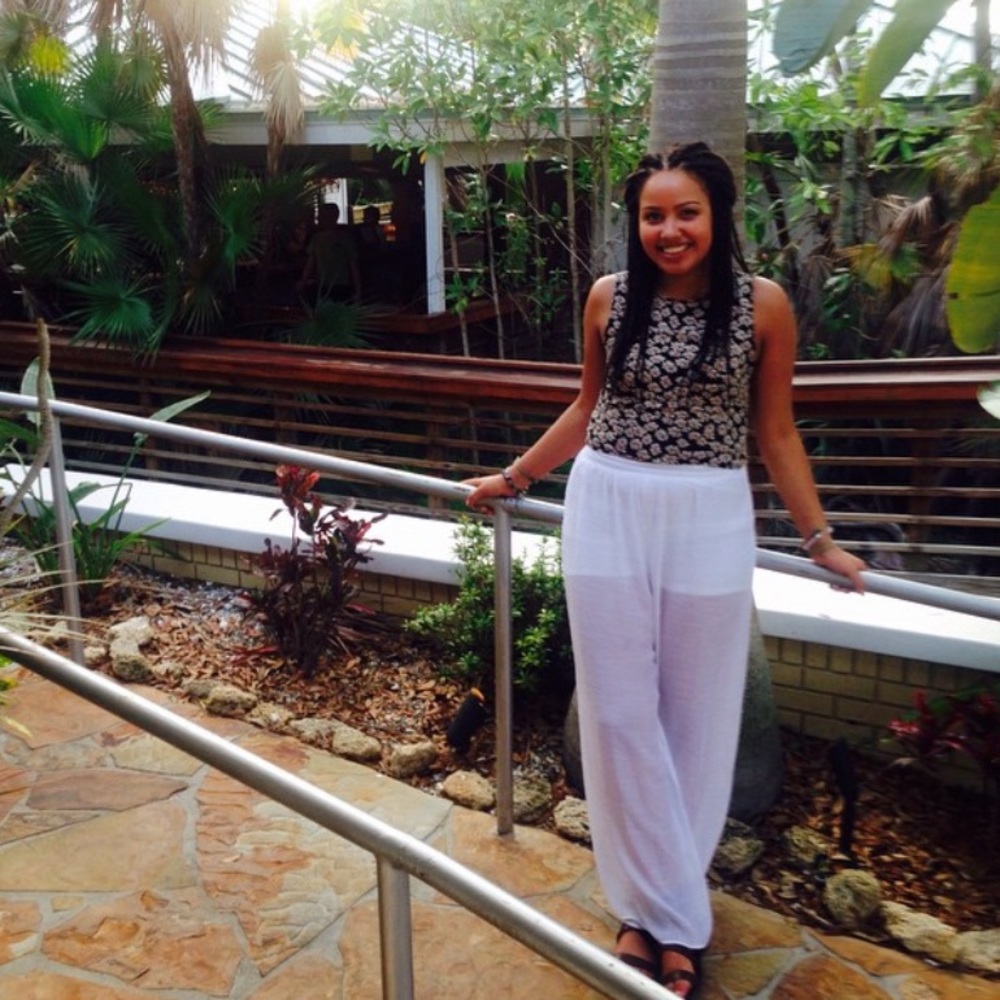 Gorgeous, flowy linen pants for EVERY occasion!